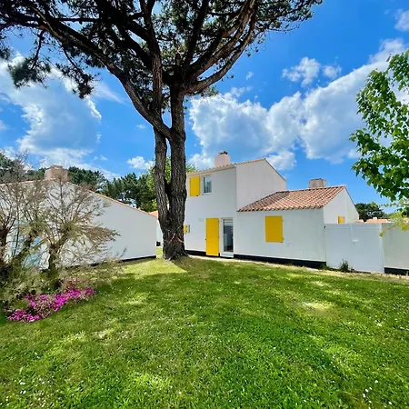 Maison Avec Piscine Chauffee, Tennis, Wi-fi A 600m De La - Fr-1-231-311 *