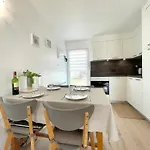 Maison Avec Piscine Chauffee, Tennis, Wi-fi A 600m De La - Fr-1-231-311 *